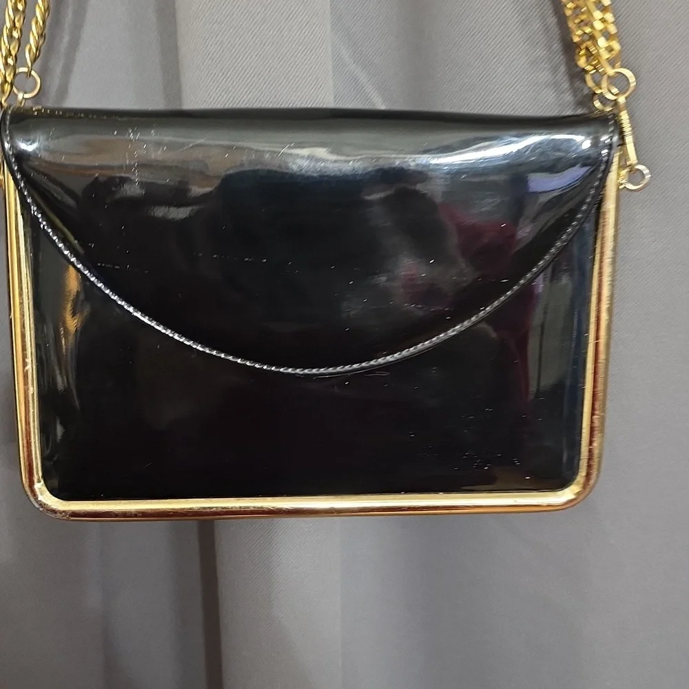 Cappagallo Elegant Black/Gold Chain Shoulder/Evening Bag Purse Patent Leather‎